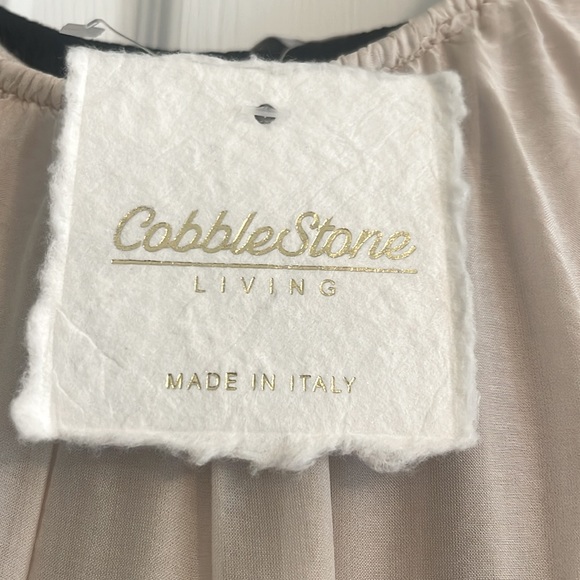 CobbleStone Ruffle Sleeve Silk Blouse champagne color One Size - Picture 3 of 3